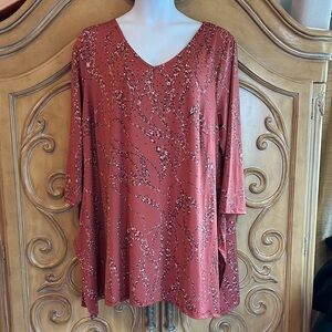 NWT Arna York Chic Rust Patterned Women's Tunic with rhinestones